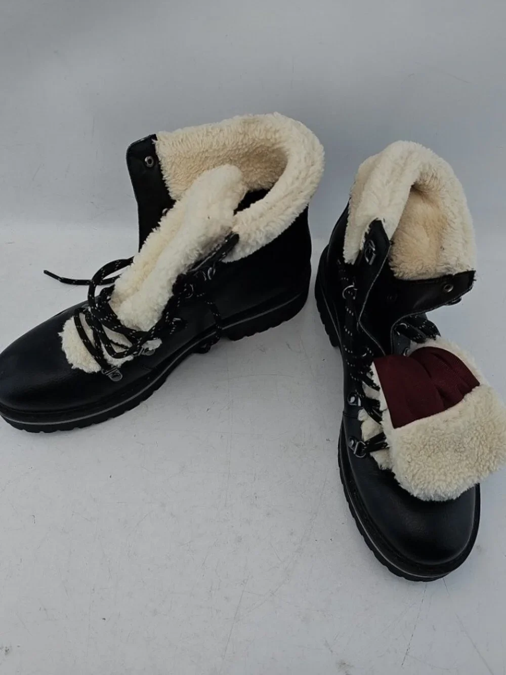 Tommy Hilfiger Mens 9.5 Winter Boots Black Faux Fur
